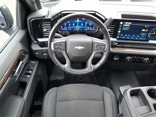used 2022 Chevrolet Silverado 1500 car, priced at $35,245