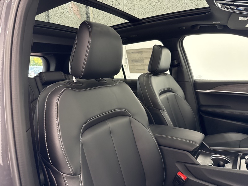 New 2025 Jeep Grand Cherokee SUV