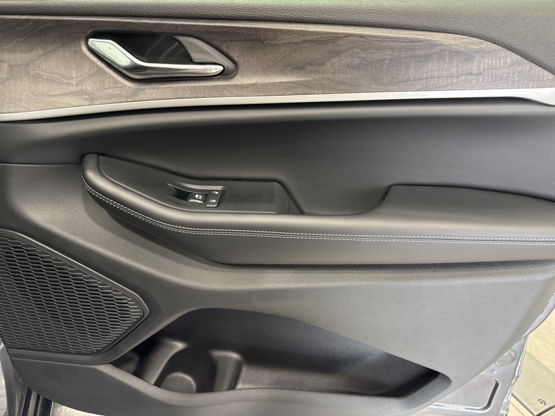 New 2025 Jeep Grand Cherokee SUV
