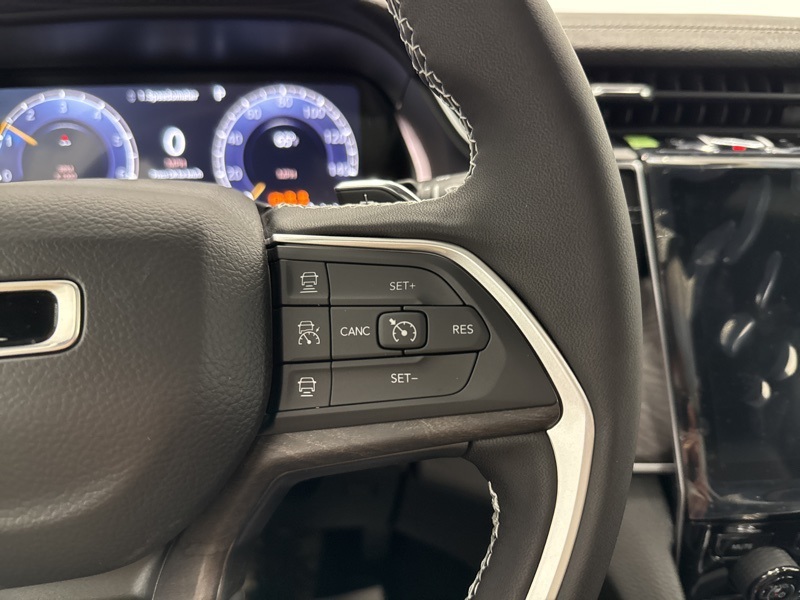 New 2025 Jeep Grand Cherokee SUV