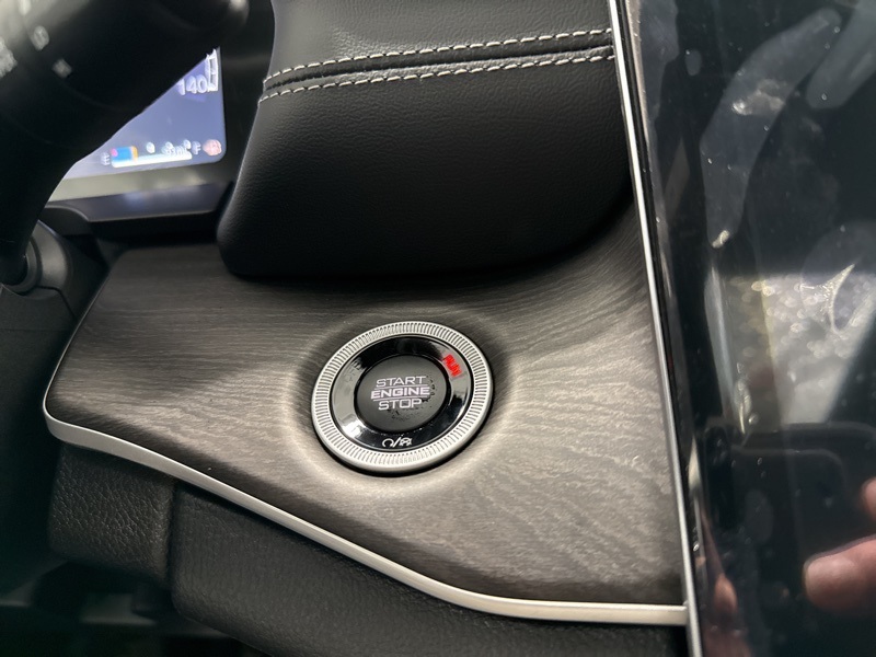 New 2025 Jeep Grand Cherokee SUV
