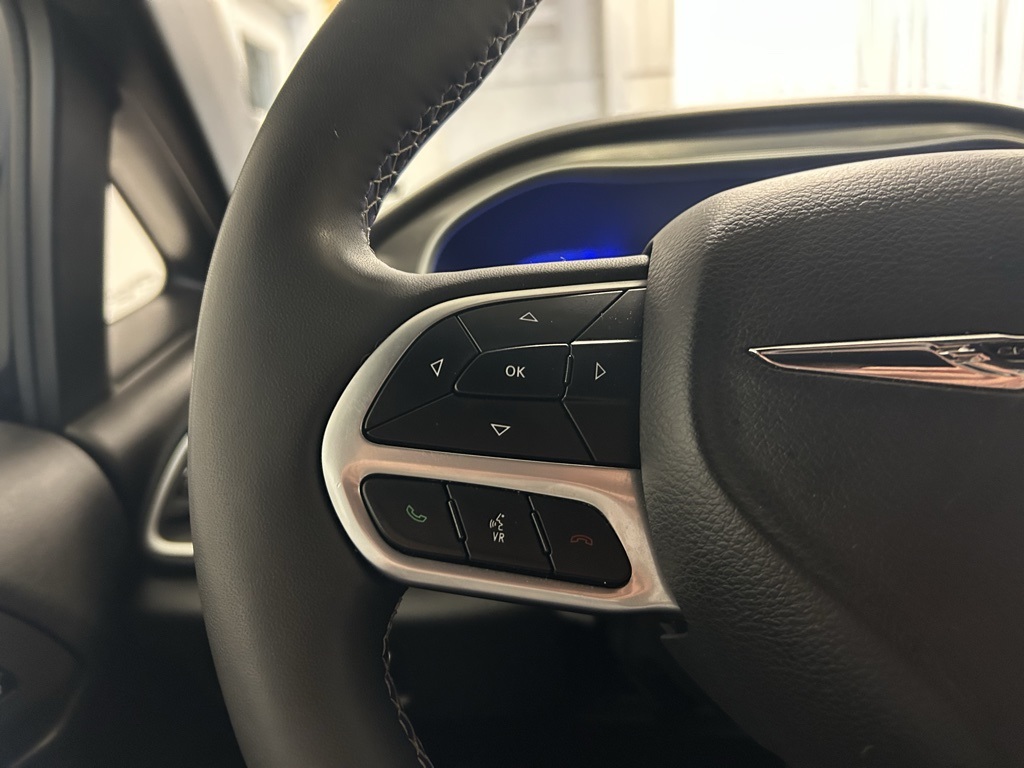 used 2025 Chrysler Pacifica car, priced at $29,880