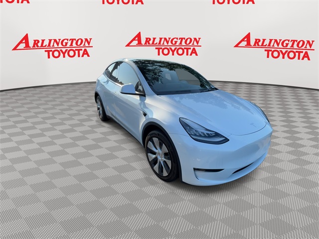 Used 2021 Tesla Model Y Long Range with VIN 5YJYGDEE3MF110087 for sale in Kansas City