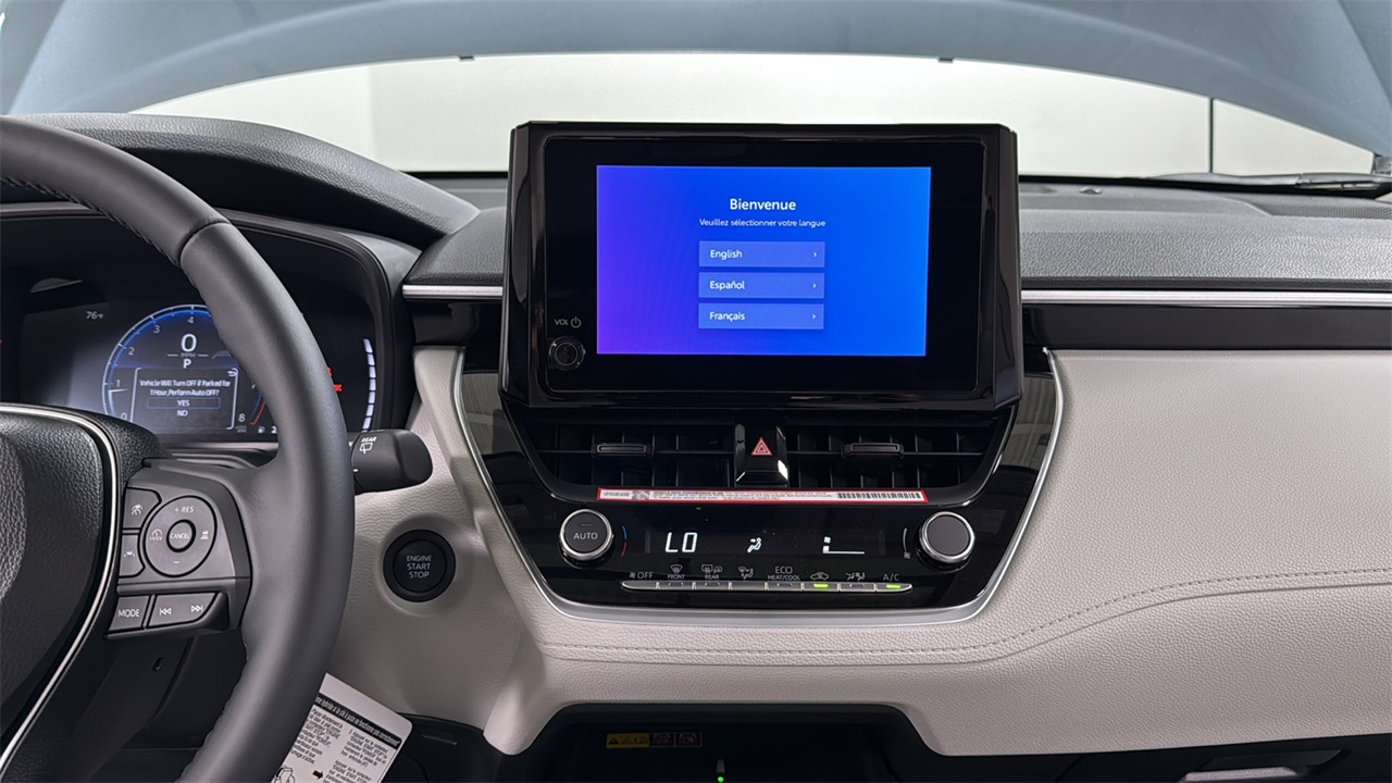 2026 Toyota Corolla Cross LE photo 10