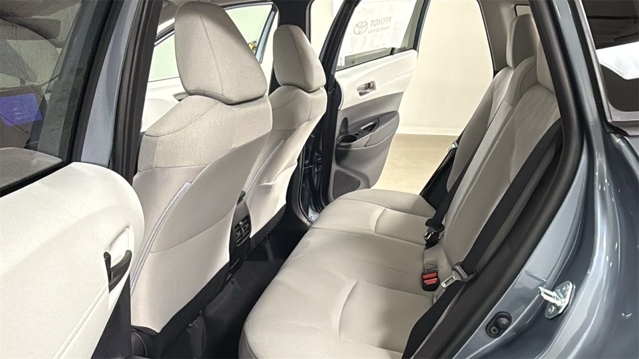 2026 Toyota Corolla Cross LE photo 14