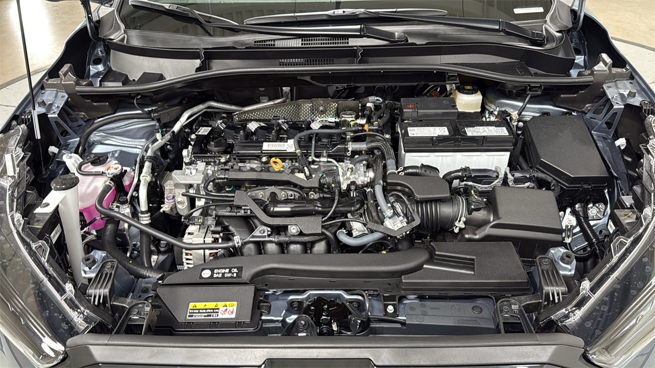 2026 Toyota Corolla Cross LE photo 23