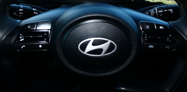 used 2025 Hyundai Elantra car, priced at $21,571