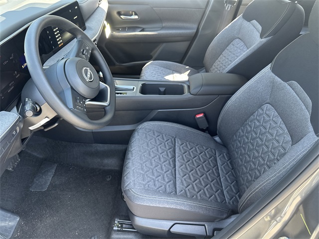 2025 Gun Metallic Nissan Kicks SV FWD SUV