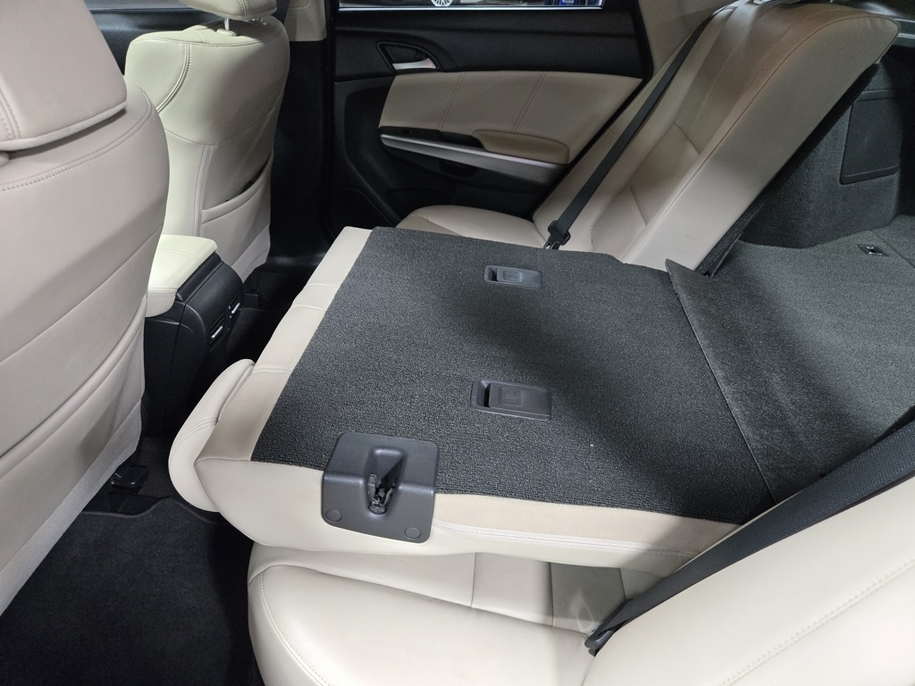 2013 Honda Crosstour EX-L V6 photo 37