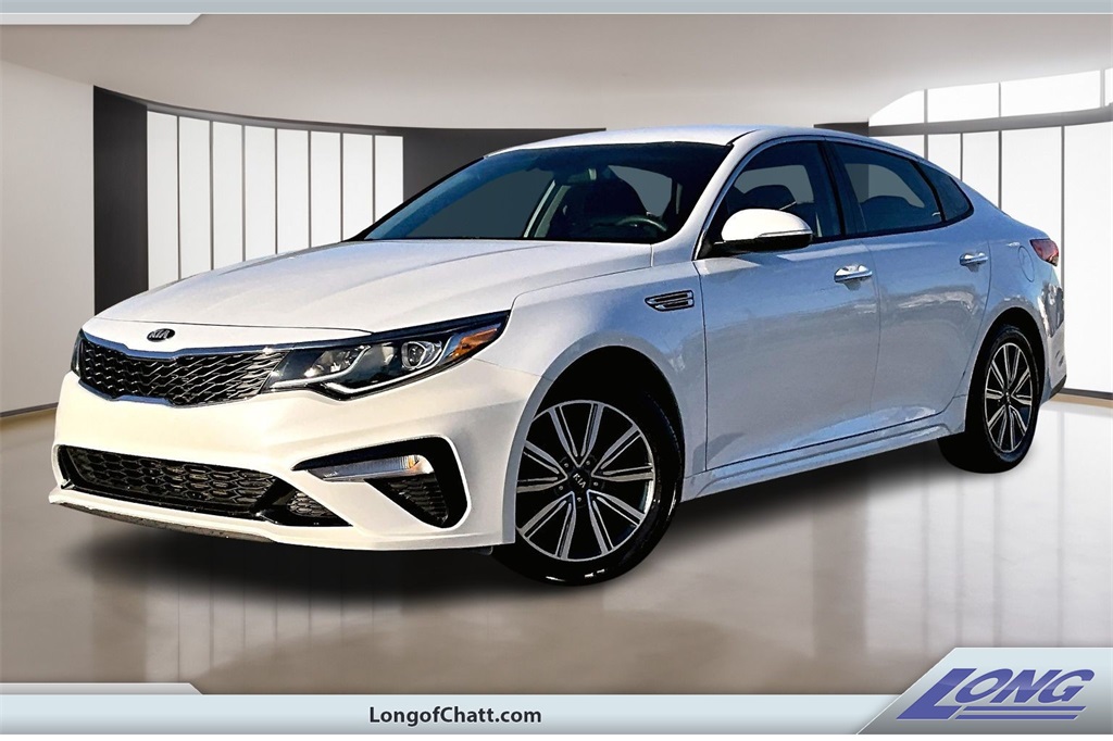 2019 Kia Optima LX's photo