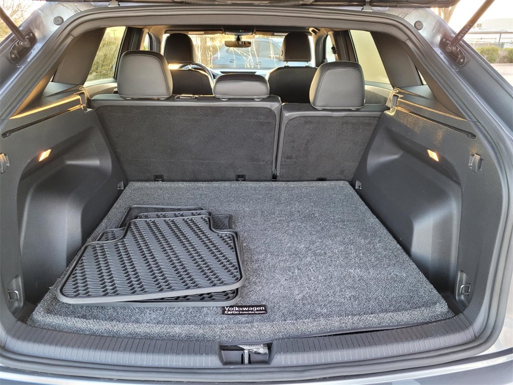 used 2023 Volkswagen Atlas Cross Sport car, priced at $22,200