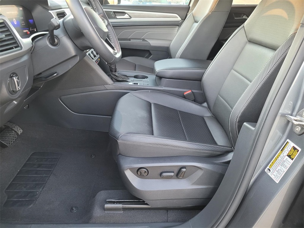 used 2023 Volkswagen Atlas Cross Sport car, priced at $22,200