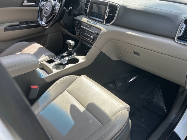 2017 Kia Sportage EX photo 10