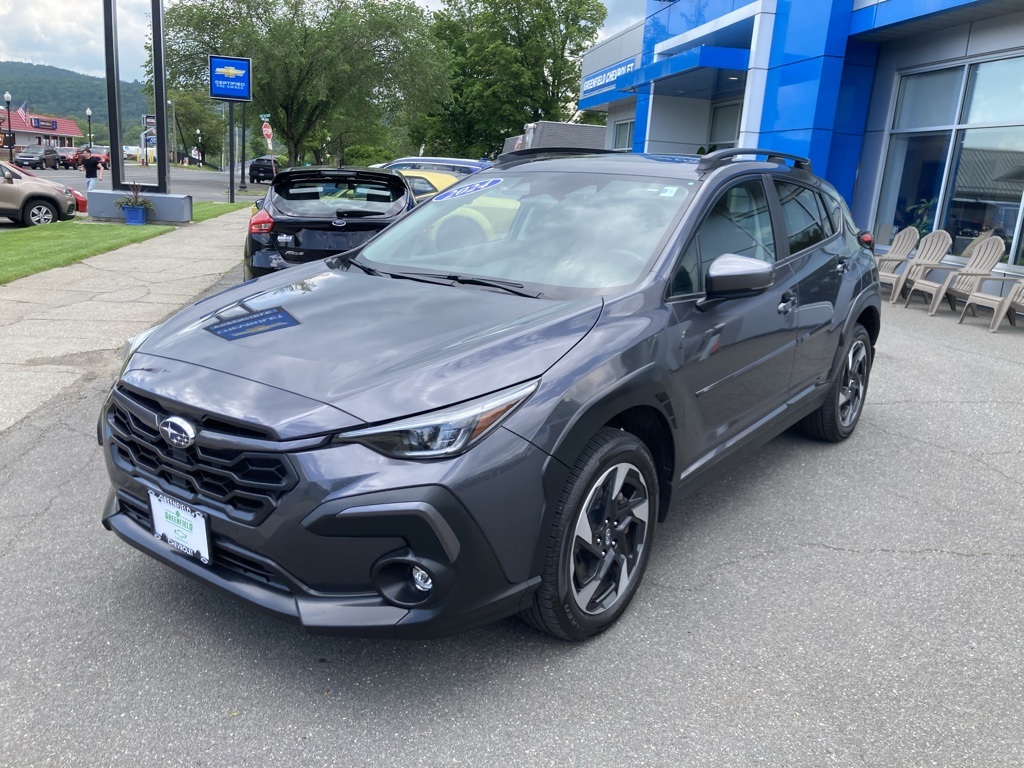 2024 Subaru Crosstrek Limited photo 2