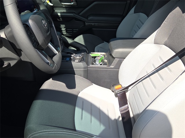 2025 Toyota Tacoma TRD Off-Road Double Cab photo 11