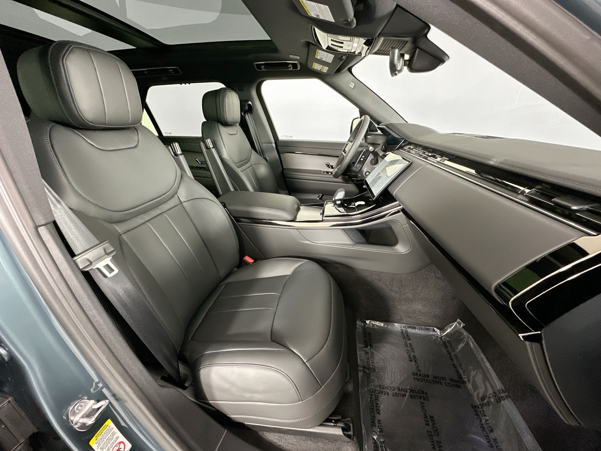 new 2026 Land Rover Range Rover Sport car, priced at $104,175