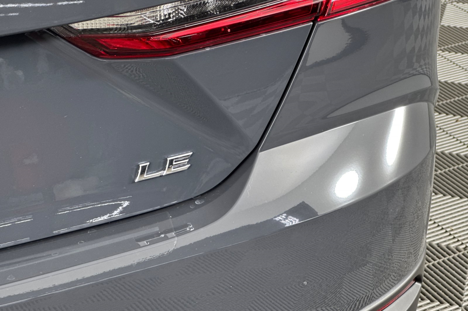 2025 Toyota Camry LE photo 25