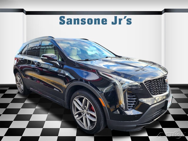 2021 Cadillac XT4 Sport's photo