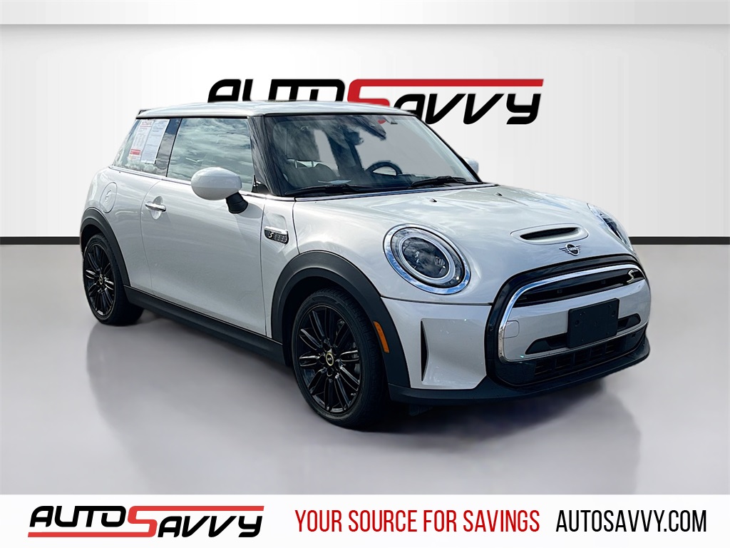 2023 MINI Hardtop 2 Door SE