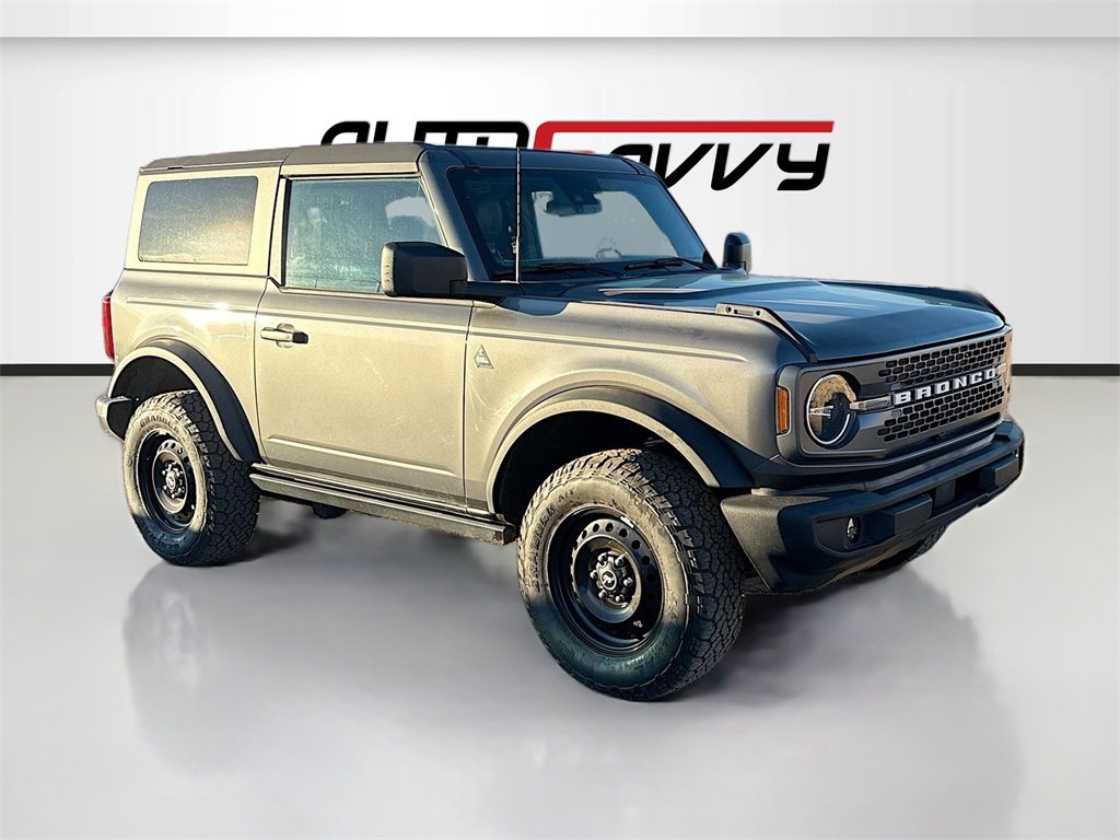 2022 Ford Bronco Black Diamond's photo