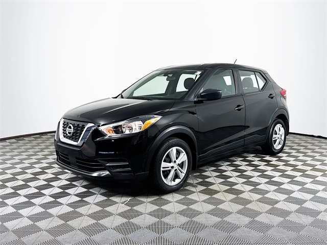 Certified 2020 Nissan Kicks S with VIN 3N1CP5BV4LL531498 for sale in Raynham, MA