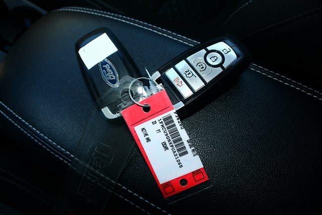 used 2023 Ford Escape car, priced at $22,716