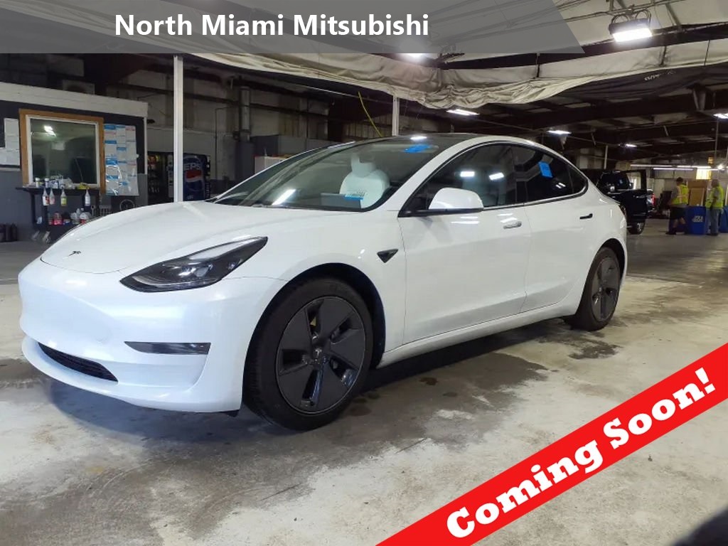 2023 Tesla Model 3 Base's photo