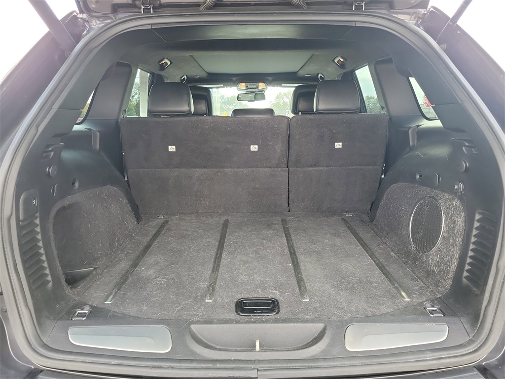 used 2015 Jeep Grand Cherokee car, priced at $30,998