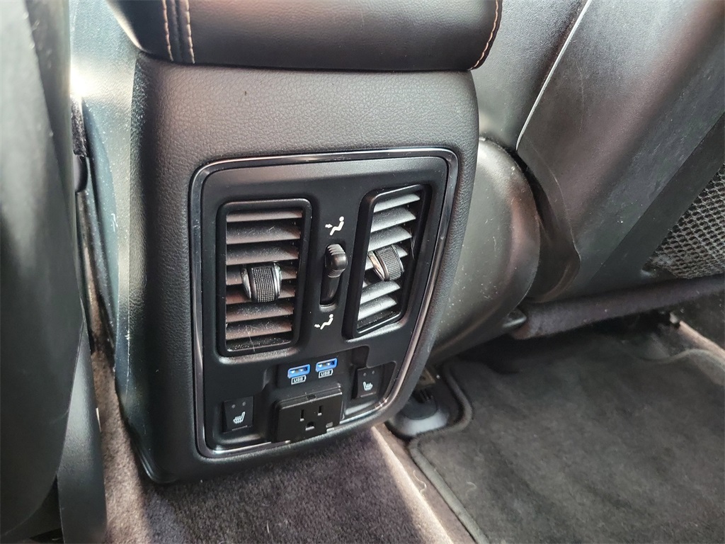 used 2015 Jeep Grand Cherokee car, priced at $30,998