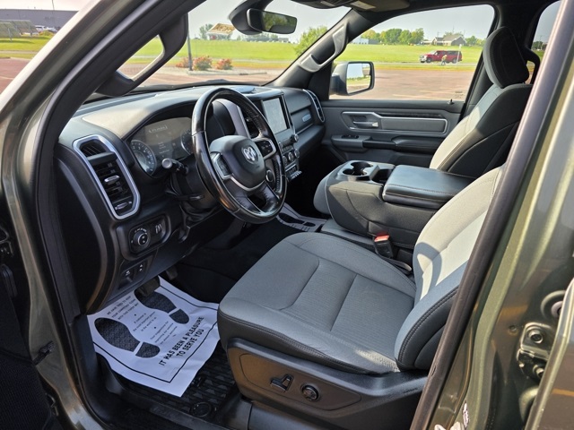 2021 Ram 1500 Big Horn Crew Cab 4x4 6'4" Box