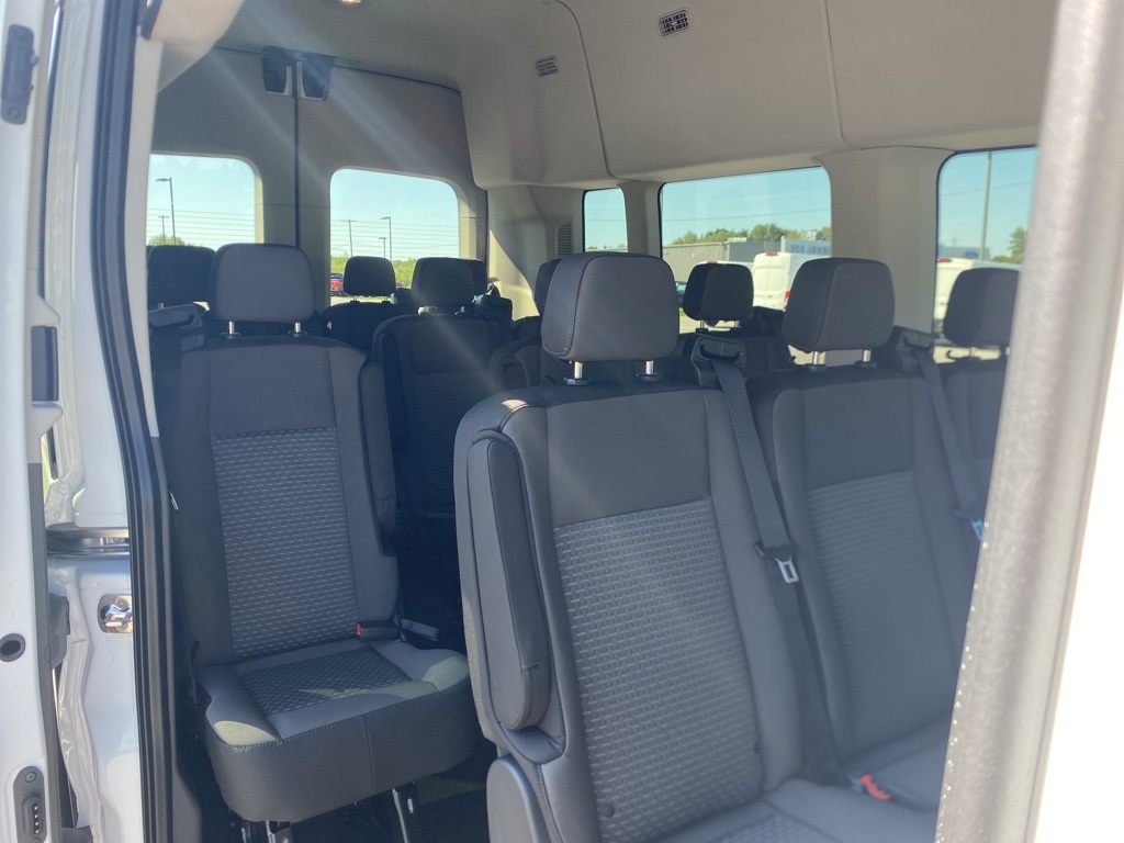 2025 Ford Transit photo 9