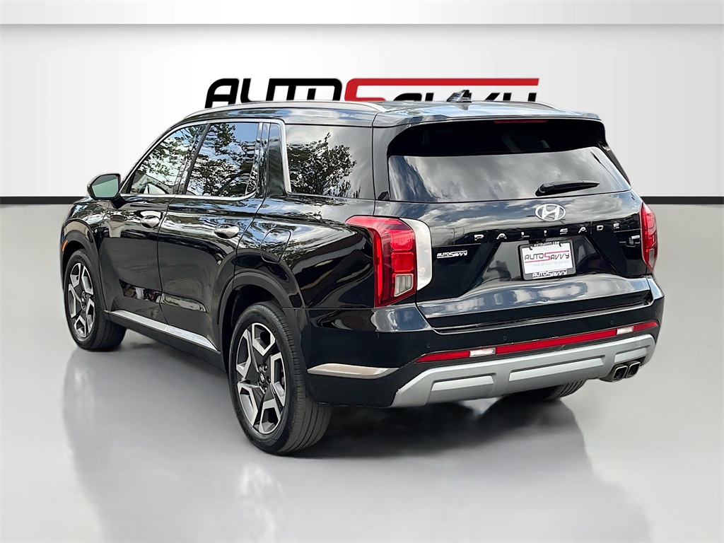 2024 Hyundai Palisade Limited photo 3