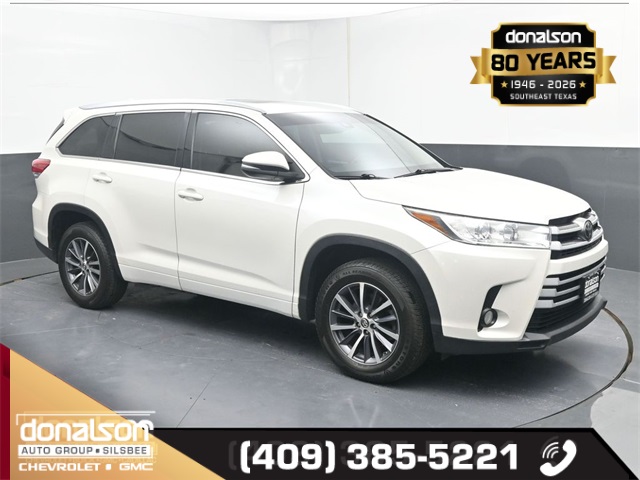 used 2018 Toyota Highlander car, priced at $20,978