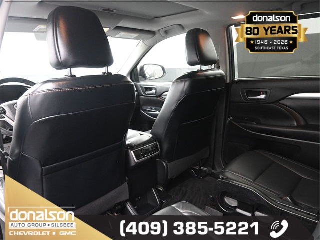 used 2018 Toyota Highlander car, priced at $20,978