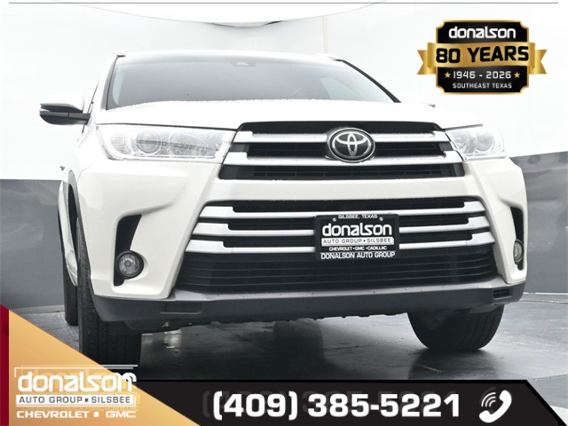 used 2018 Toyota Highlander car, priced at $20,978