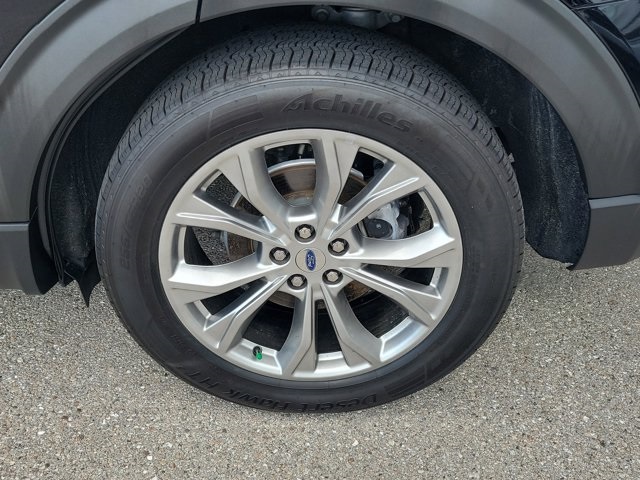 2022 Black Metallic Ford Explorer Limited RWD SUV