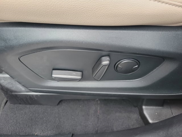 2022 Black Metallic Ford Explorer Limited RWD SUV