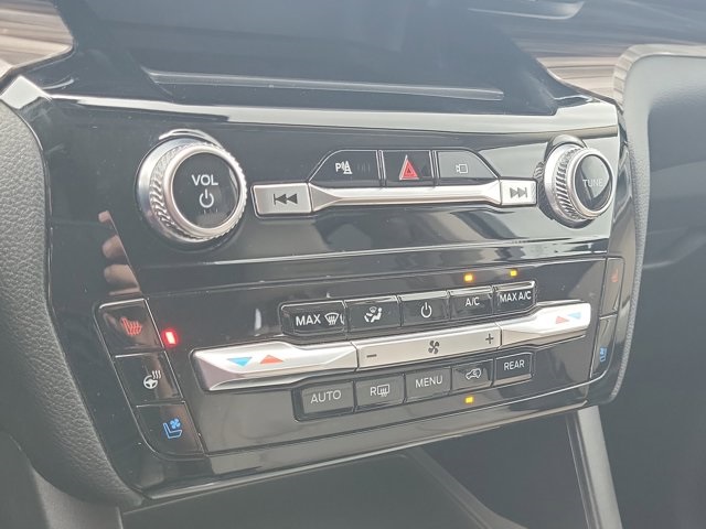 2022 Black Metallic Ford Explorer Limited RWD SUV
