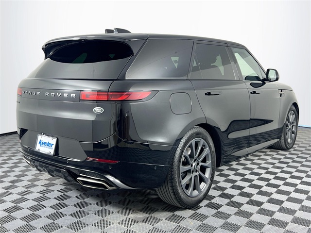 2023 Land Rover Range Rover Sport SE photo 4