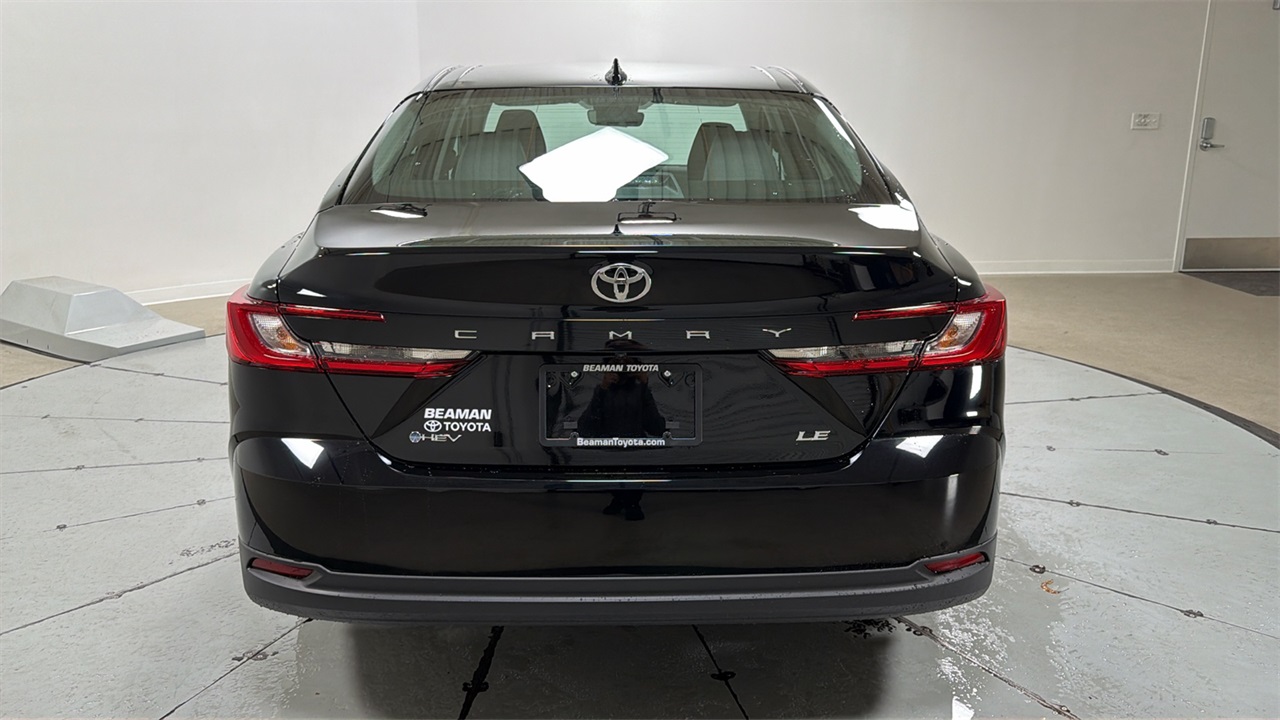 2026 Toyota Camry LE photo 4
