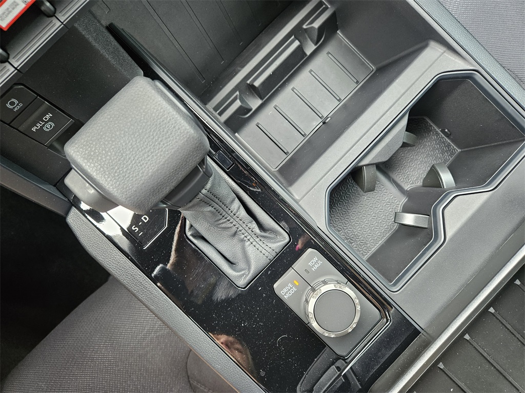 2026 Toyota Tundra SR5 CrewMax photo 15