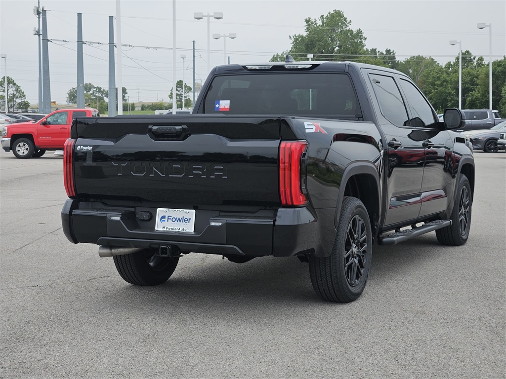 2026 Toyota Tundra SR5 CrewMax photo 4