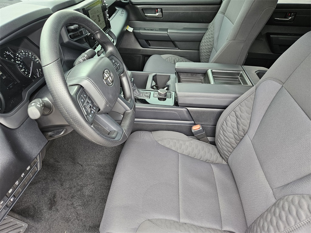 2026 Toyota Tundra SR5 CrewMax photo 9