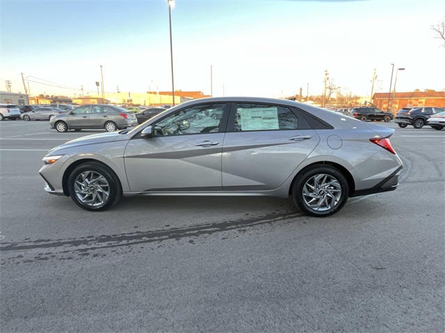 new 2026 Hyundai Elantra Hybrid car, priced at $26,590