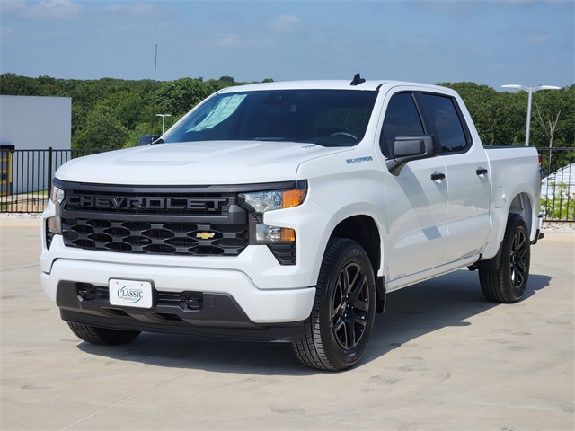 2025 Summit White Chevrolet Silverado 1500 Custom RWD Truck