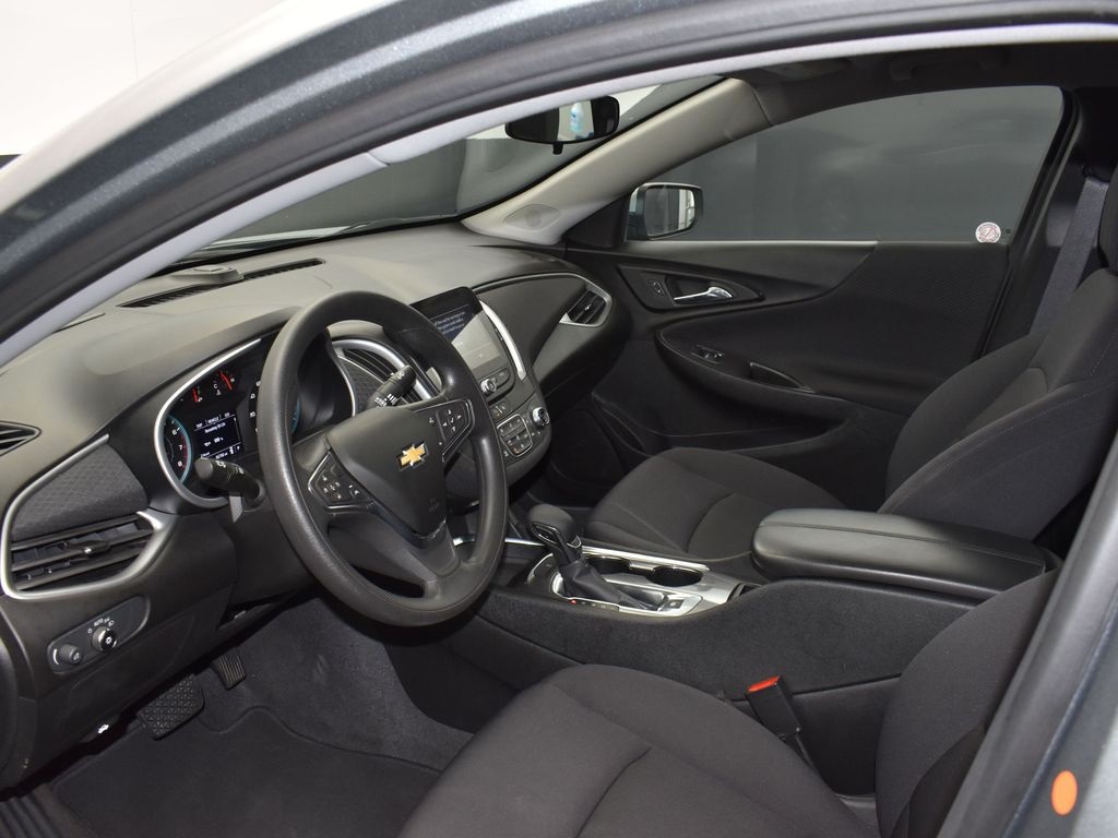 2023 Sterling Gray Metallic Chevrolet Malibu LT FWD Sedan