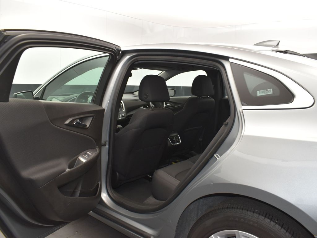 2023 Sterling Gray Metallic Chevrolet Malibu LT FWD Sedan