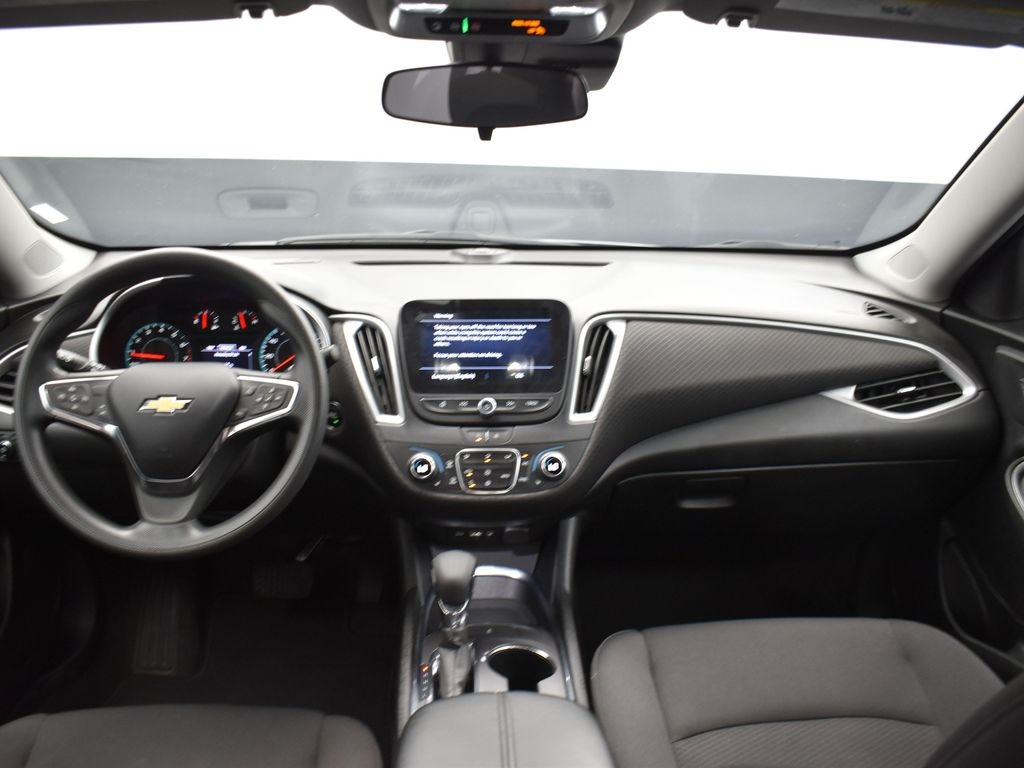 2023 Sterling Gray Metallic Chevrolet Malibu LT FWD Sedan