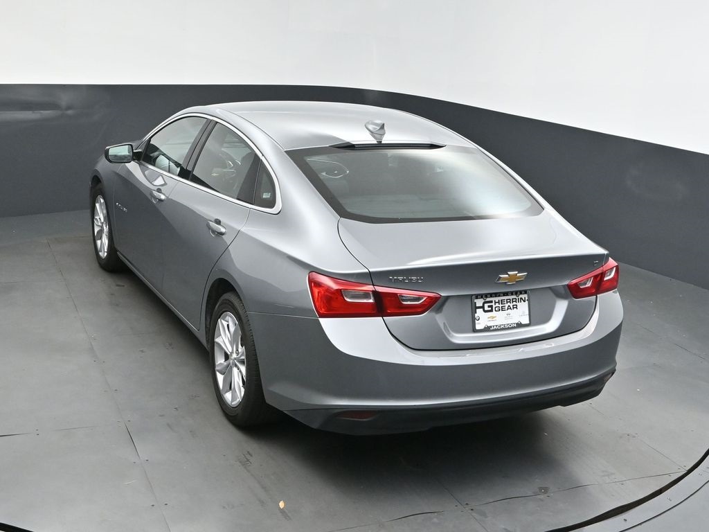 2023 Sterling Gray Metallic Chevrolet Malibu LT FWD Sedan