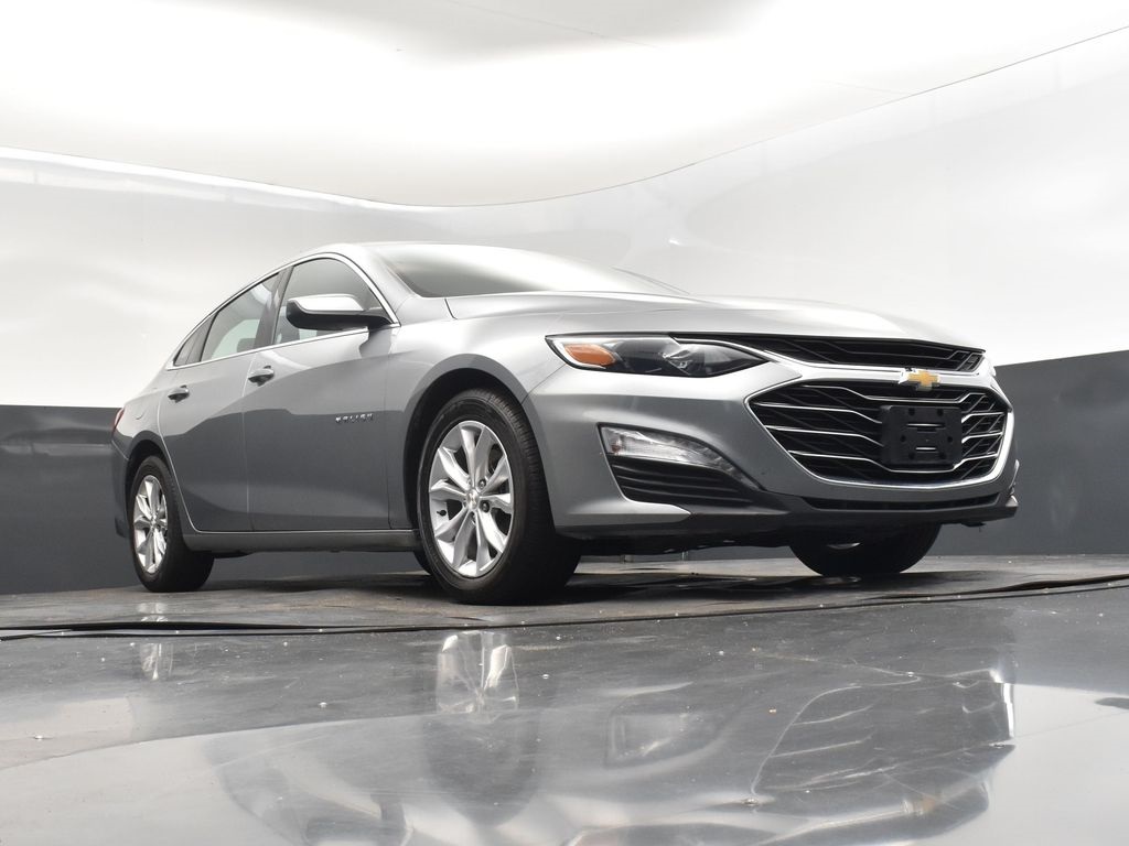2023 Sterling Gray Metallic Chevrolet Malibu LT FWD Sedan
